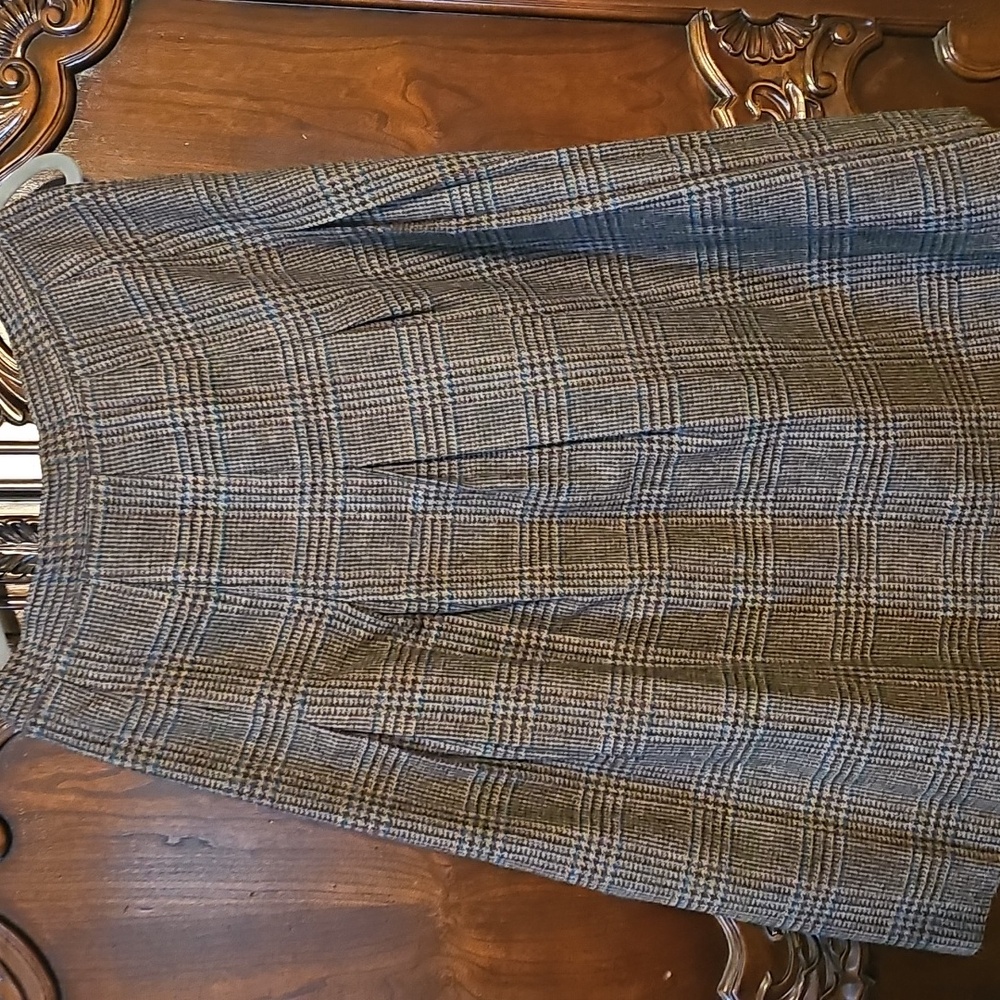 Classic Plaid Women's Skirt Vintage 100% Wool Boston Traveler 29 Inch Waist